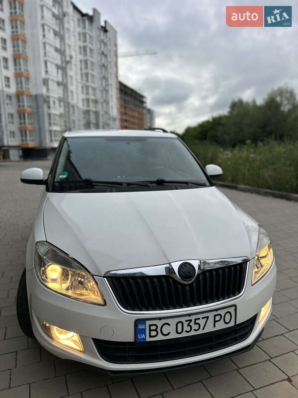 Универсал Skoda Fabia 2010 в Ивано-Франковске