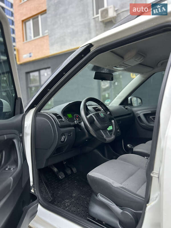 Универсал Skoda Fabia 2010 в Ивано-Франковске