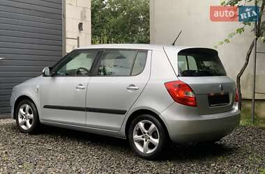 Хетчбек Skoda Fabia 2012 в Сваляві