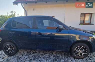Хэтчбек Skoda Fabia 2011 в Дубно