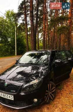 Хэтчбек Skoda Fabia 2011 в Киеве