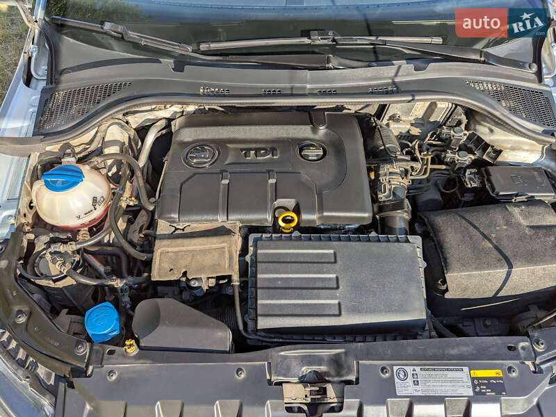 Універсал Skoda Fabia 2015 в Івано-Франківську