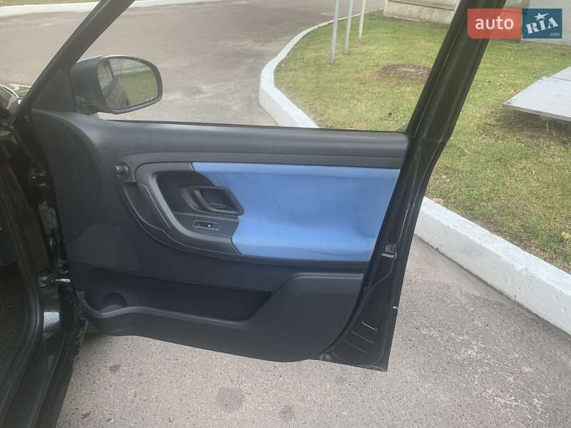 Хэтчбек Skoda Fabia 2008 в Львове