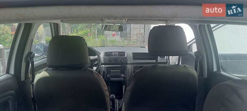 Хэтчбек Skoda Fabia 2011 в Бориславе