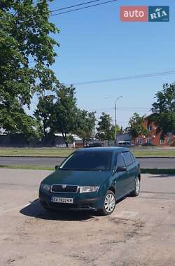 Хэтчбек Skoda Fabia 2005 в Черновцах