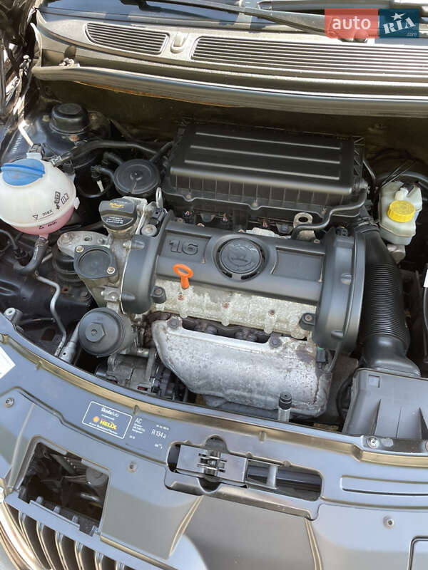 Универсал Skoda Fabia 2008 в Луцке