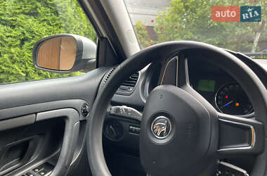 Хэтчбек Skoda Fabia 2014 в 