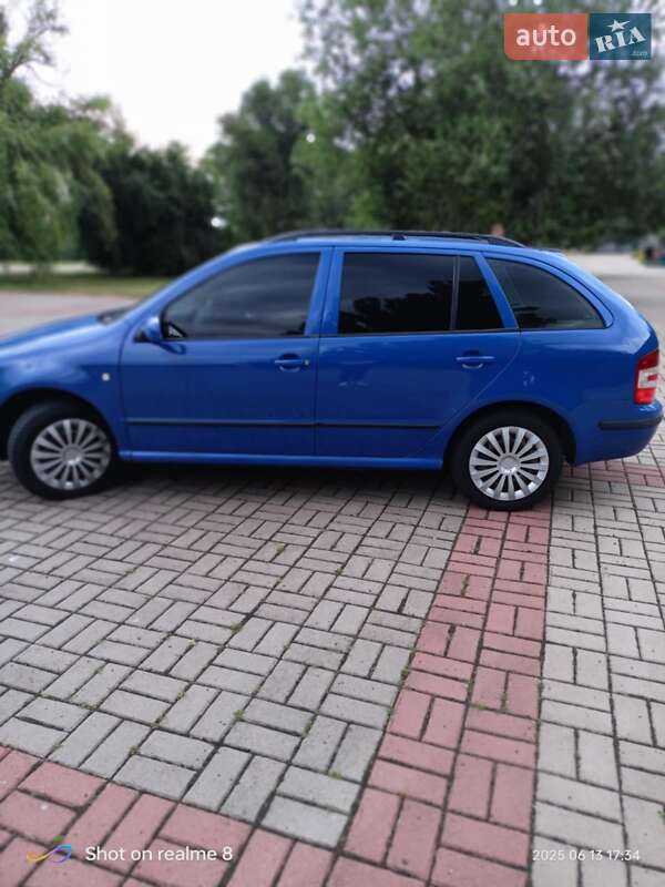 Універсал Skoda Fabia 2006 в Черкасах