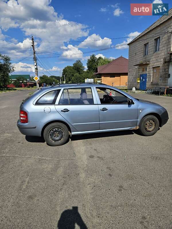 Универсал Skoda Fabia 2002 в Киеве