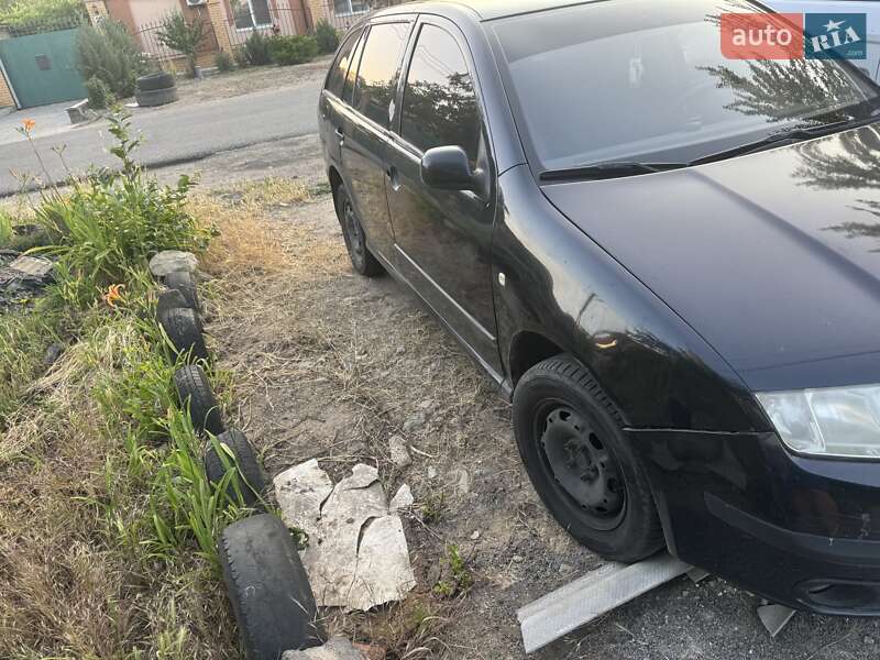 Универсал Skoda Fabia 2006 в Николаеве