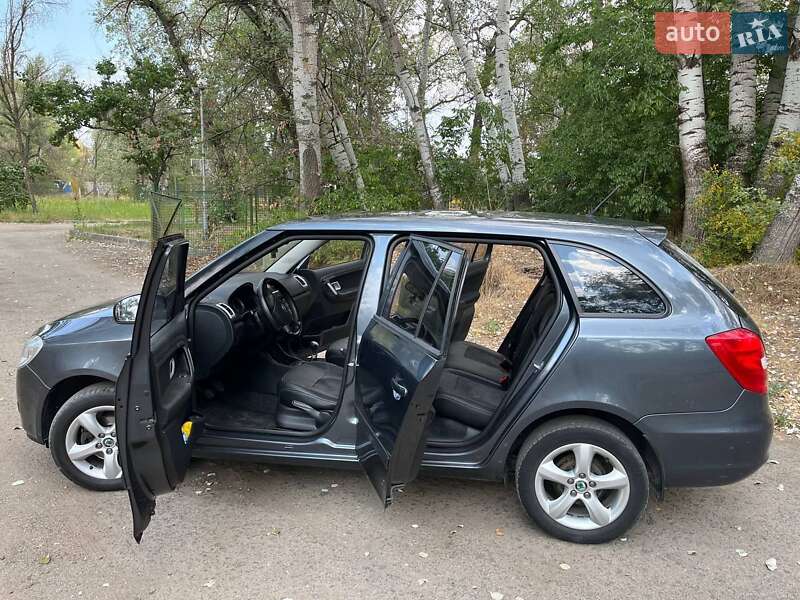 Универсал Skoda Fabia 2008 в Запорожье
