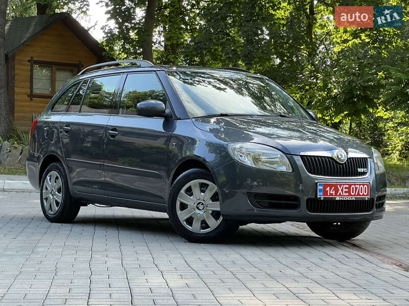 Універсал Skoda Fabia 2009 в Трускавці