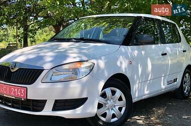 Хетчбек Skoda Fabia 2014 в Дрогобичі