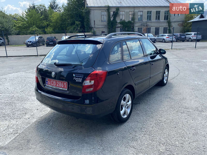 Универсал Skoda Fabia 2010 в Ивано-Франковске