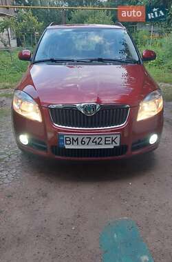 Хэтчбек Skoda Fabia 2008 в Конотопе