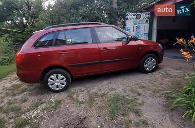 Хэтчбек Skoda Fabia 2008 в 