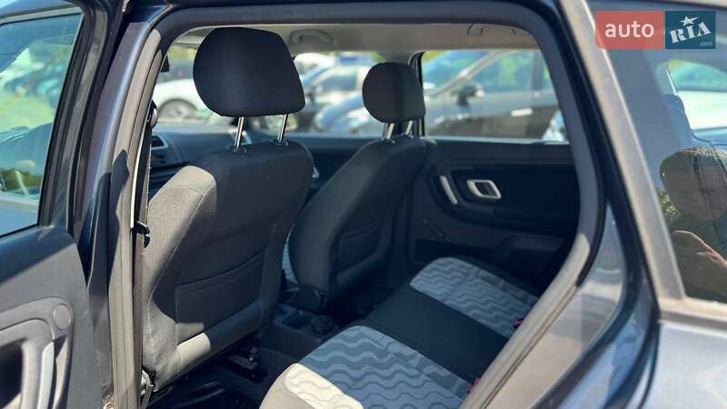 Универсал Skoda Fabia 2009 в Полтаве