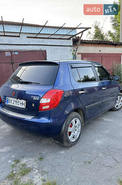 Хэтчбек Skoda Fabia 2007 в 