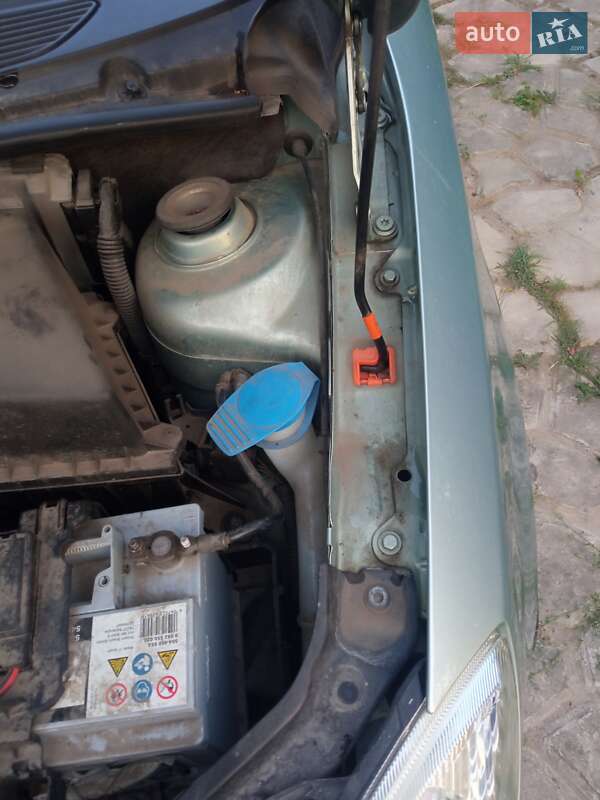 Универсал Skoda Fabia 2009 в Житомире