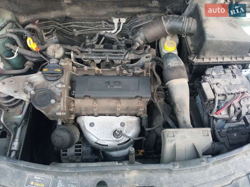 Универсал Skoda Fabia 2009 в Житомире