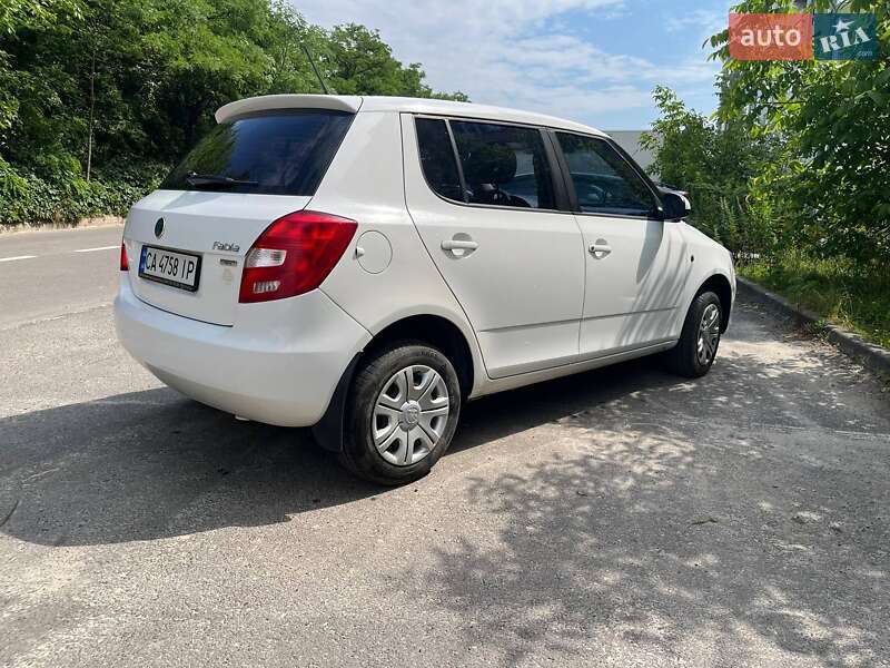 Хетчбек Skoda Fabia 2012 в Львові