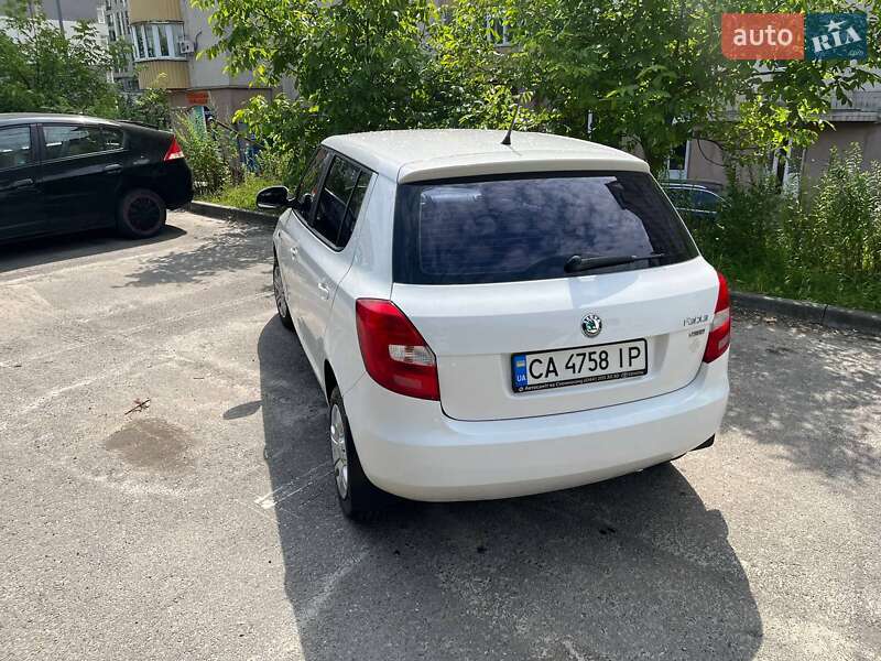 Хетчбек Skoda Fabia 2012 в Львові