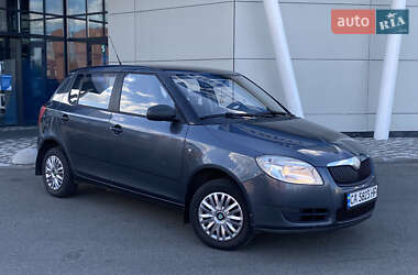 Хэтчбек Skoda Fabia 2008 в 
