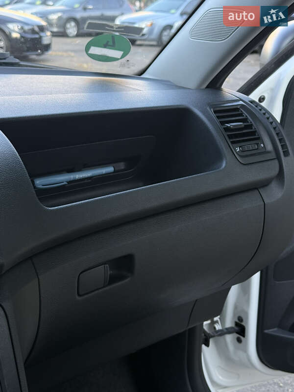 Хэтчбек Skoda Fabia 2013 в Киеве