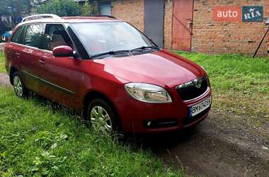 Хэтчбек Skoda Fabia 2008 в 