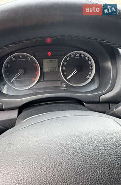 Хэтчбек Skoda Fabia 2008 в 
