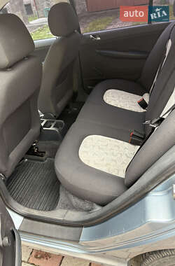 Хэтчбек Skoda Fabia 2004 в 