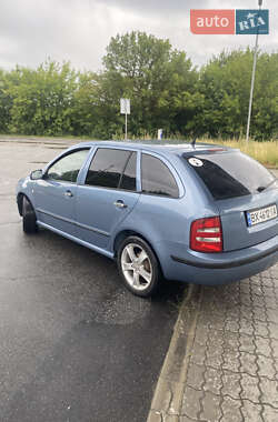 Универсал Skoda Fabia 2004 в 