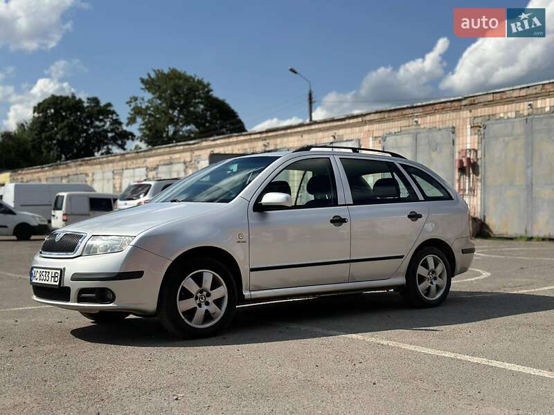 Універсал Skoda Fabia 2004 в Луцьку