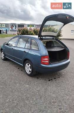 Универсал Skoda Fabia 2003 в Полтаве