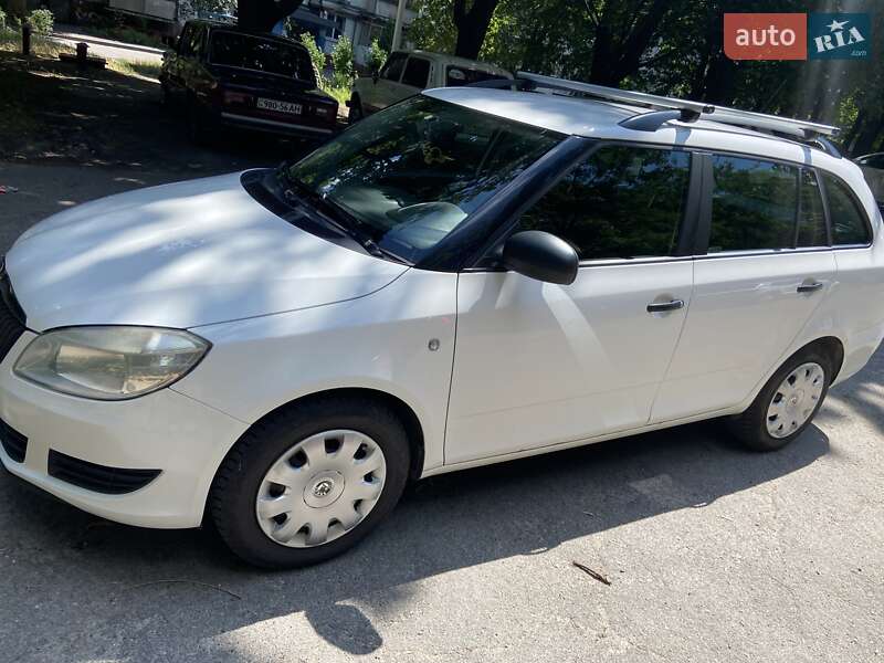 Skoda Fabia 2012