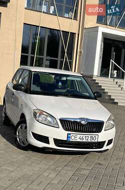 Хэтчбек Skoda Fabia 2010 в Черновцах