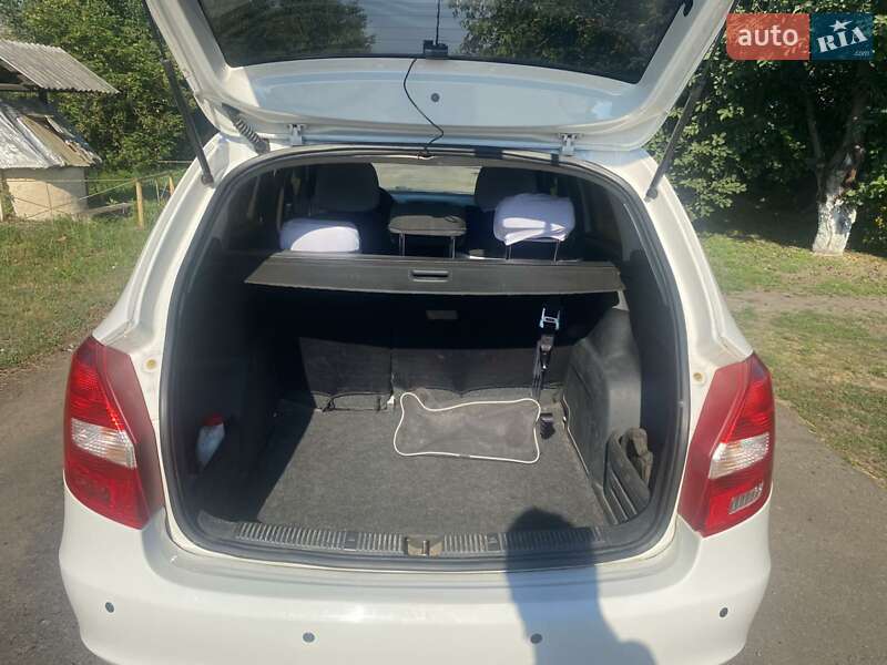 Універсал Skoda Fabia 2012 в Києві
