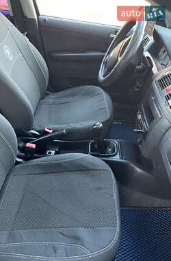 Хэтчбек Skoda Fabia 2007 в 