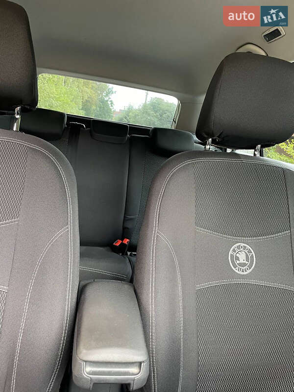 Универсал Skoda Fabia 2016 в Киеве фото 11 Универсал Skoda Fabia 2016 в Киеве