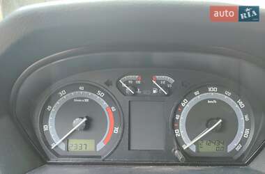 Хетчбек Skoda Fabia 2005 в 