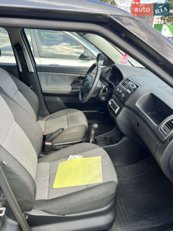 Хэтчбек Skoda Fabia 2008 в Львове