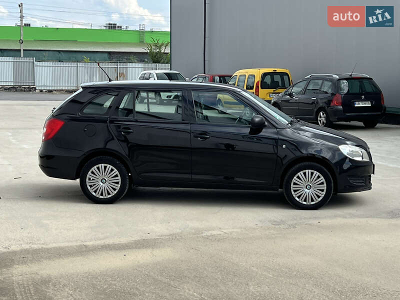 Універсал Skoda Fabia 2013 в Вінниці