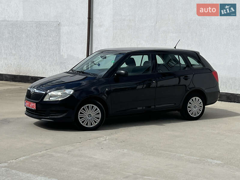 Універсал Skoda Fabia 2013 в Вінниці