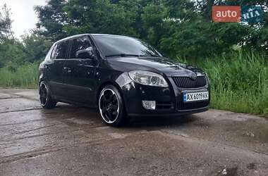 Хэтчбек Skoda Fabia 2009 в Харькове