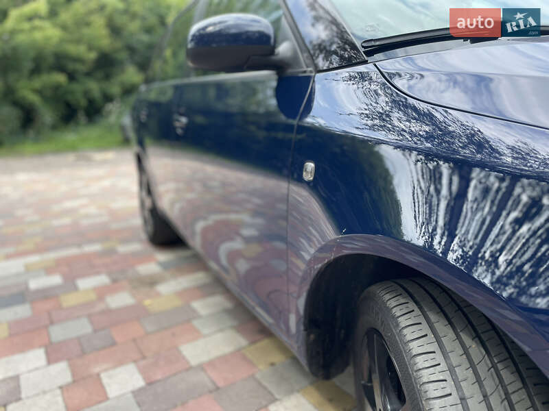 Универсал Skoda Fabia 2012 в Здолбунове
