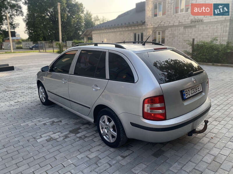 Универсал Skoda Fabia 2006 в Борщеве