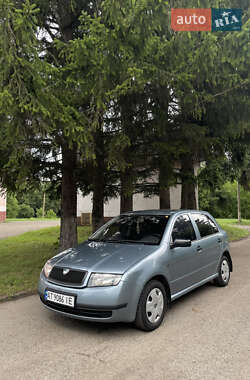 Хэтчбек Skoda Fabia 2003 в Бурштыне