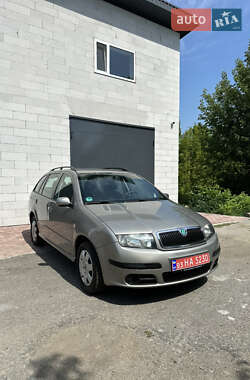 Универсал Skoda Fabia 2007 в Хороле