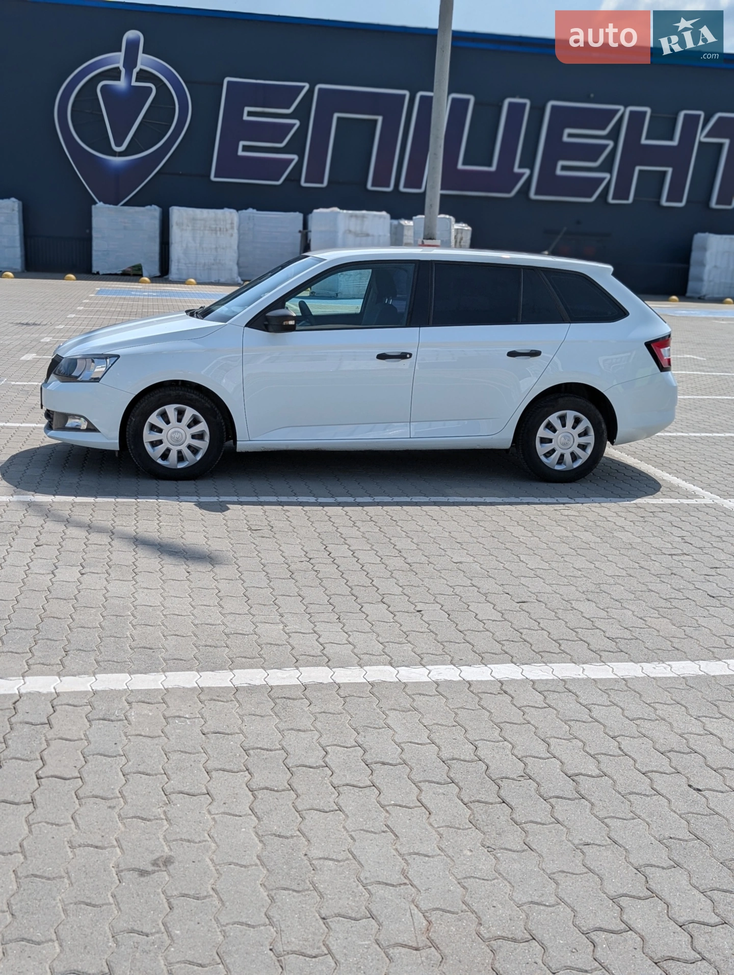 2016 Skoda Fabia - мініатюра 6
