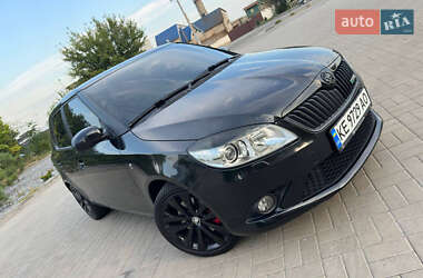 Хэтчбек Skoda Fabia 2010 в 